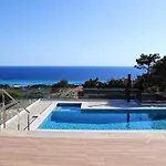 Ona